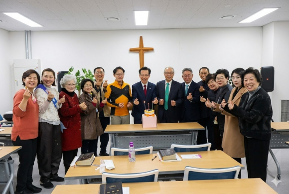 창원한마음병원교회 설립 26주년 기념주일 감사예배.