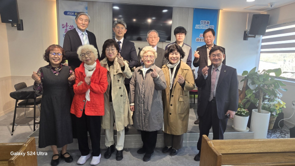 지난 3월 22일 주일 오후 2시 창원시 마산합포구 구산면 해양관광로 870 해양드라마세트장 입구에 위치한 사랑샘침례교회당에서 집회가 있었다.