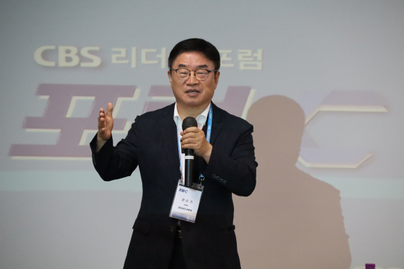 권순기 교육감이 참석 소감을 말하고 있다.