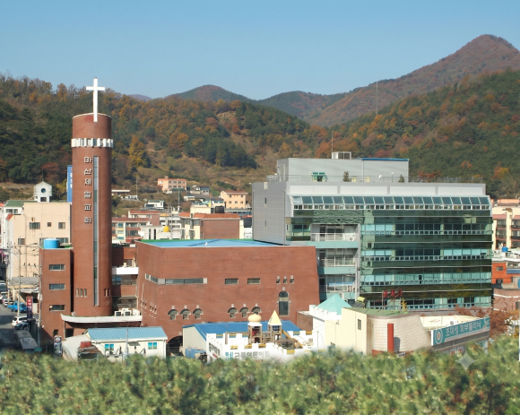 48년 전통을 이어가며 예배의 변화를 시도하는 마산제일교회